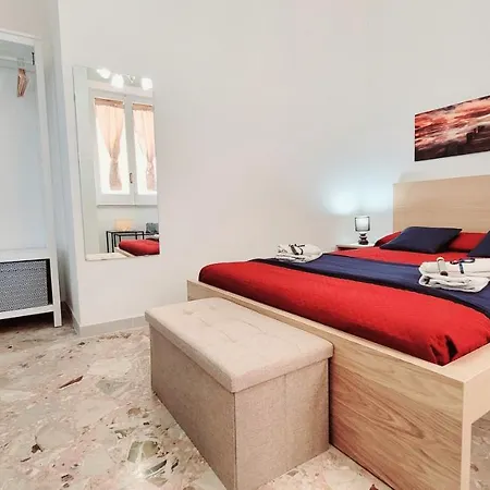 Alojamento de Acomodação e Pequeno-almoço Zanzi 's Charming 3*