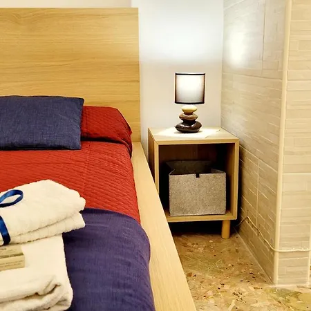 Zanzi 's Charming 3*