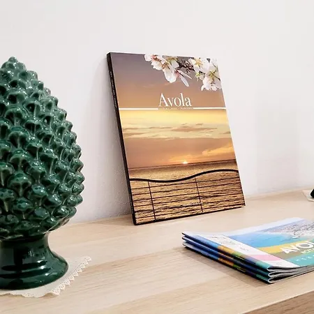 Zanzi 's Charming 3*