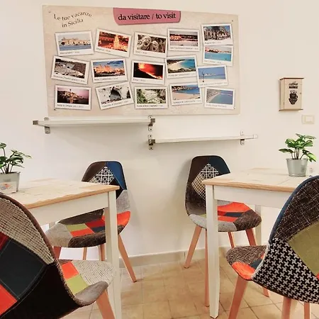 Alojamento de Acomodação e Pequeno-almoço Zanzi 's Charming Avola